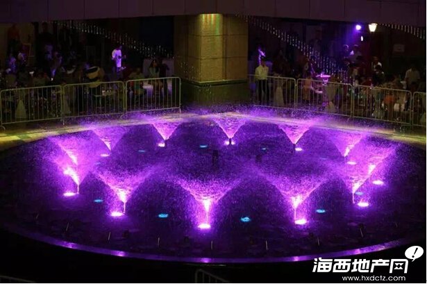 石狮泰禾广场:水秀喷泉首秀震撼全城 景观商铺亮相